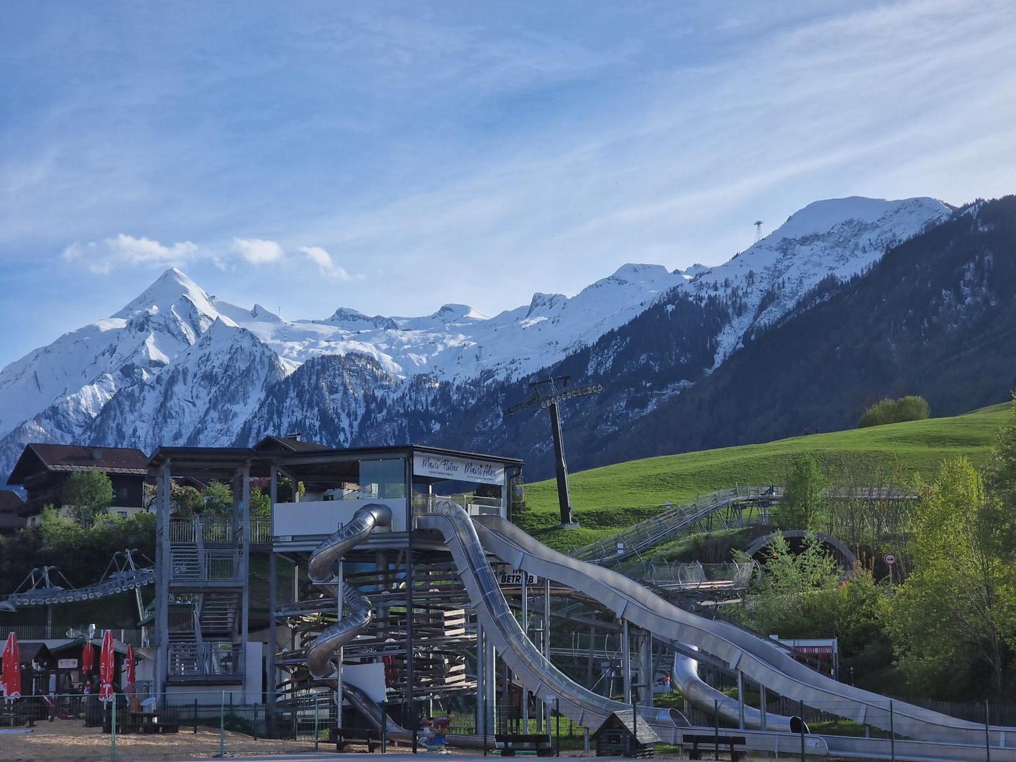 Adler Kaprun, Golf 'N' Ski And Mountain Biking. Kültér fotó